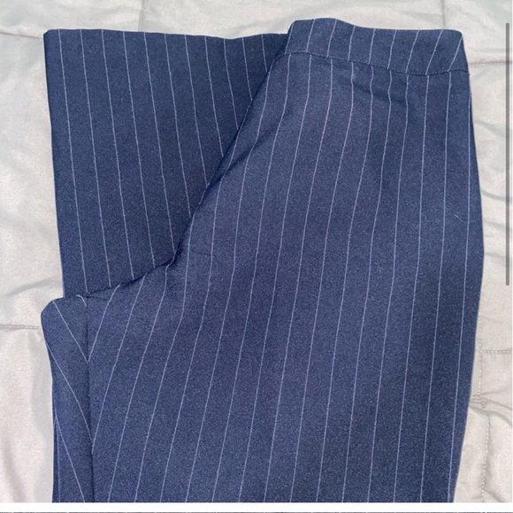 3 PIECE Suits Us - Picture 14 of 16